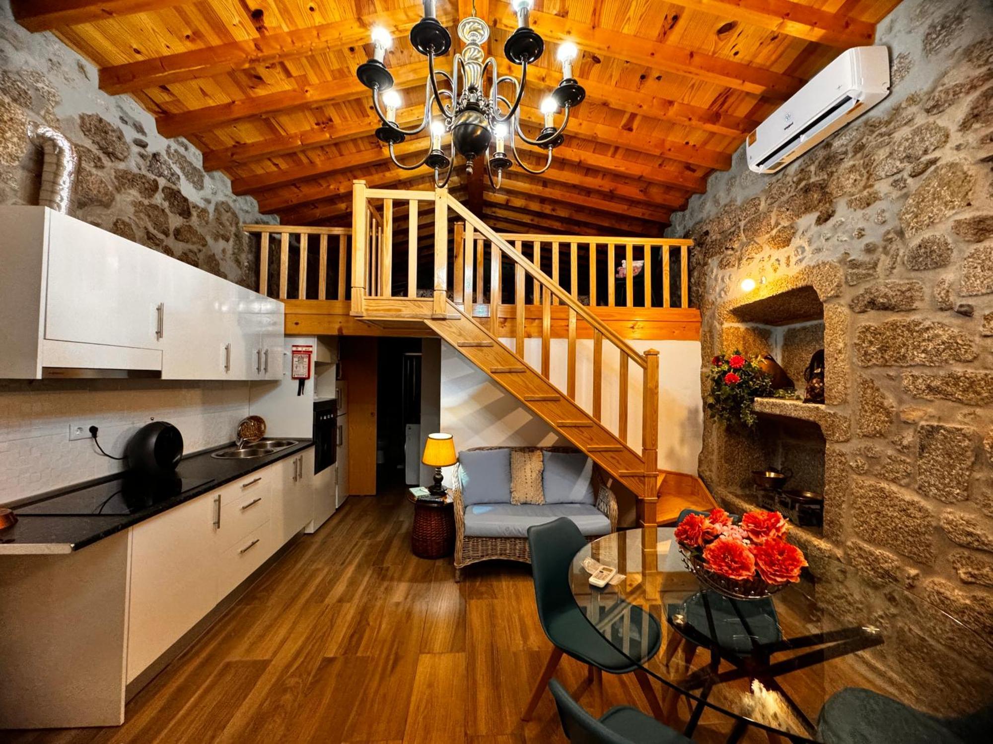 Casa Da Vila - Apartamento Duplex Alpedrinha Zewnętrze zdjęcie